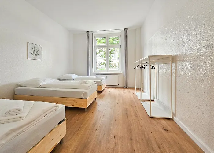 Tolstov - 4 Mit Terrasse *