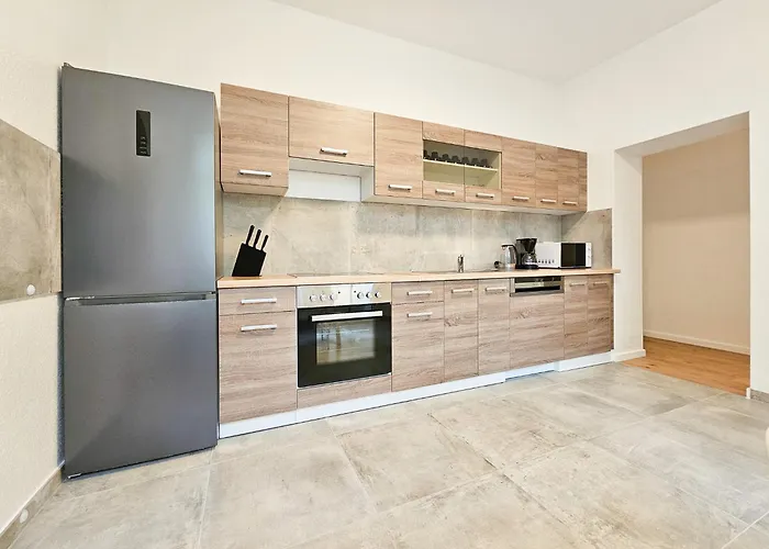 Tolstov - 4 Mit Terrasse Apartment *