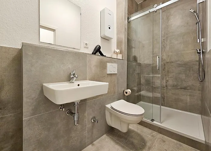 Tolstov - 4 Mit Terrasse Apartment